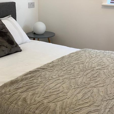 הוילה לייסטר 2 Bed House Waterside Luxury Living, Central Area מראה חיצוני תמונה